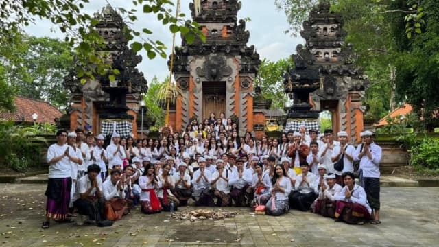 cover Matur Piuning